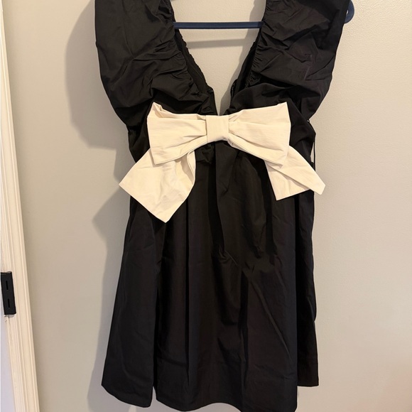 Vici Black Dress with Cream Bow - Picture 3 of 4